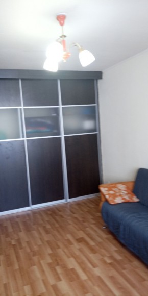 ул. Парниковая,10 в Алапаевске - alapaevsk.yutvil.ru